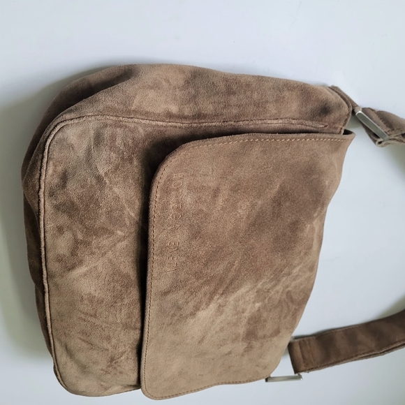 Bottega Veneta Brown Suede Shoulder Bag - Picture 5 of 14